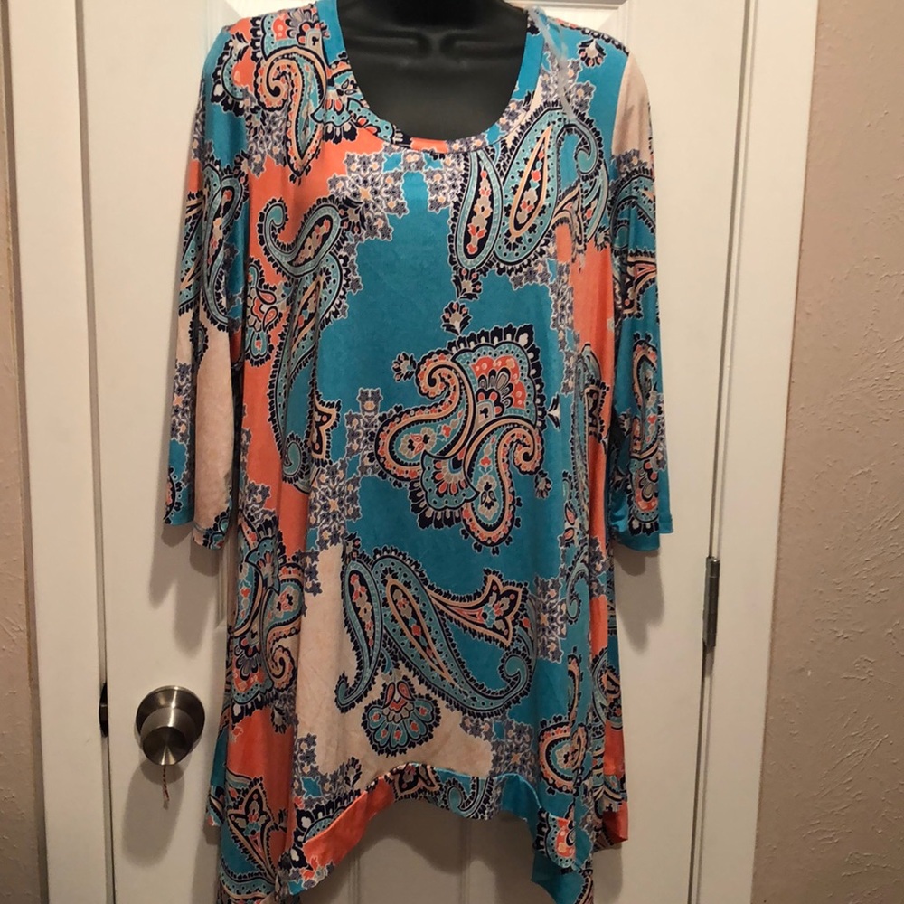 Plus size tunic